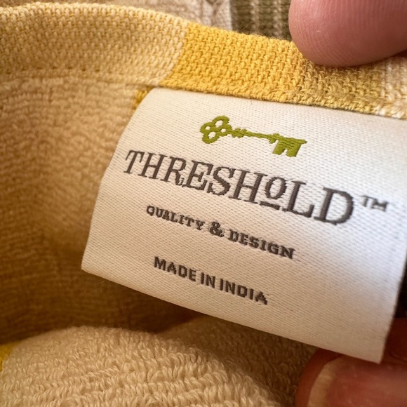 Threshold gray & yellow cotton kitchen hand towels set of 2 - Picture 2 of 5